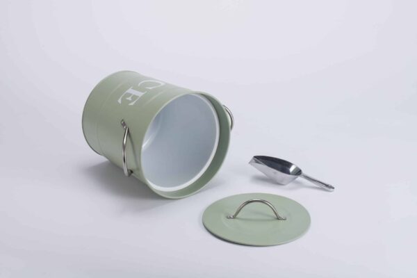 Ice bucket with shovel, emphasizing its modern design.